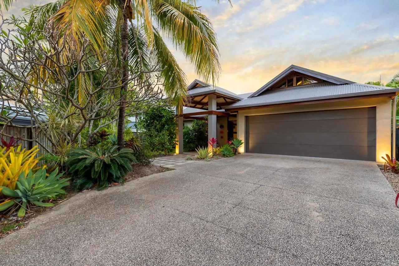 Indah Port Douglas Vila